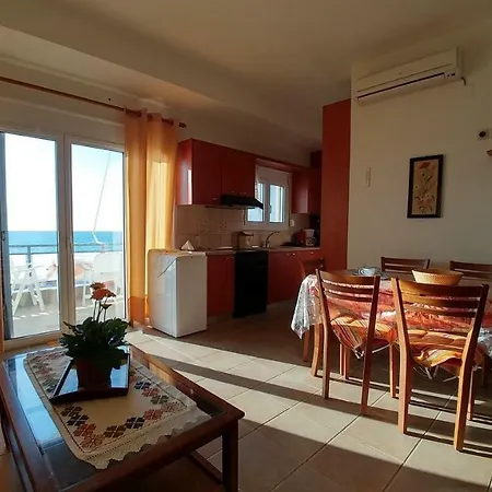 Apartment Golden Ammos Sea View