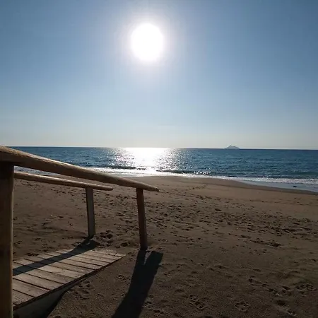 Golden Ammos Sea View * Kalamaki (Heraklion)